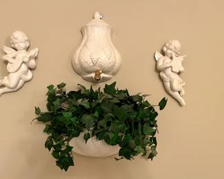 Grecian urn set for your wall...Cherubs are adorable!