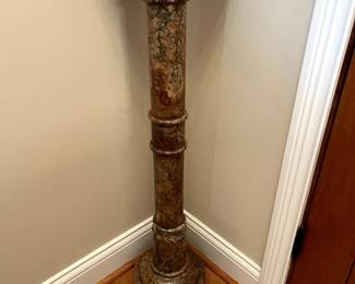 This Yellow Marble Pedestal stand is gorgeous!  It is one  beautiful accent piece for your home....very rare!