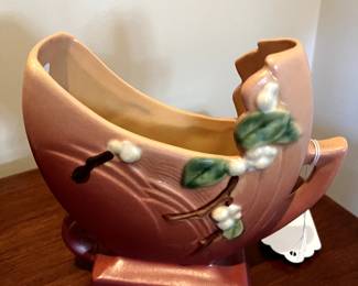 Rosehill Pottery rectangular vase.  Snowberry pattern...lovely and waiting to join your collection!