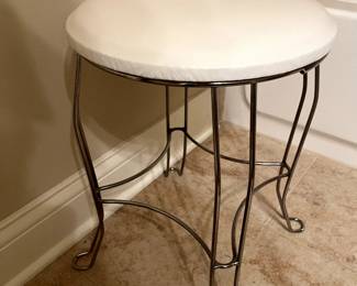 Vanity seat!, great condition!