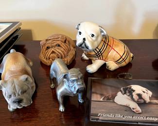 Adorable bulldogs...WE GOT 'EM!