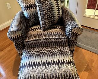 Perryville Furniture Galleries Chair...PERFECTION!  This stunning and comfortable chair istruly a FIND!  Beautiful fabric in tones of grays, tans, dark blues and medium blues will be the conversation piece to adorn your home!  Matches ottoman and two pillows complete this beautiful group.  It is so comfortable, like new !