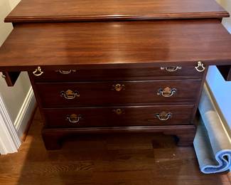 Henkel-Harris Stunning Bachelor's Chest with brass pulls, solid wood supports.  This piece is so lovely and would work anywhere in your home.