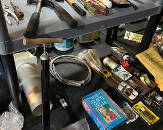 Hand Tools - Hammers - Screwdrivers