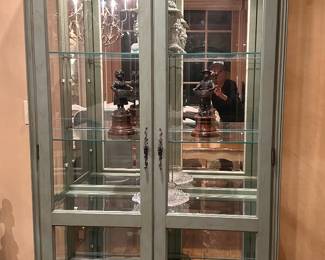 China hutch curio cabinet with lighting