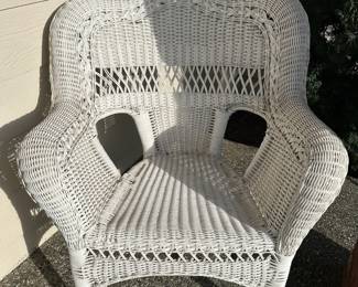White Wicker Arm Chair