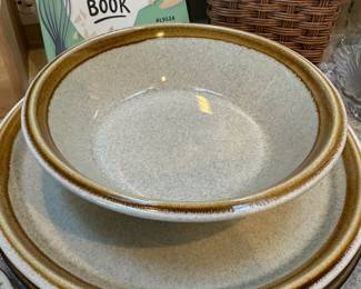 Mikasa Stone Manor Stoneware Bowl with Two Dinner Plates