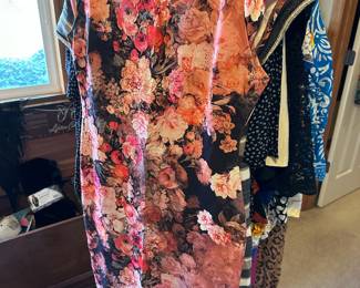 New York & Company Floral Mid Length Dress with Cap Sleeves