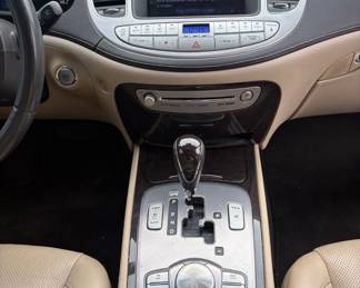 2009 Hyundai Genesis 