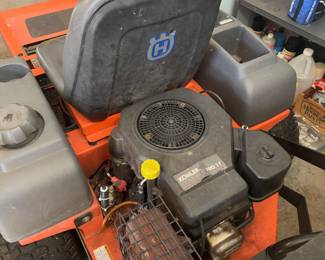 Husqvarna Zero Turn Riding Lawn Mower – CZ4817 