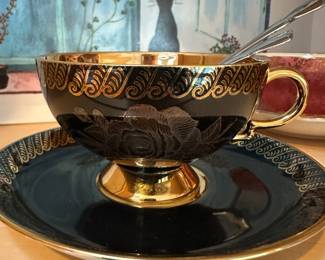 RRW Retsch & Co. Bavarian Black & Heavy Gold Gild Teacup & Saucer 