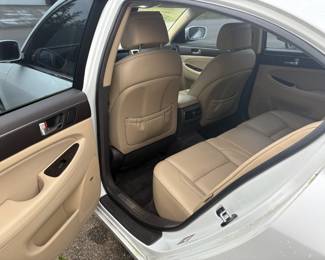 2009 Hyundai Genesis 