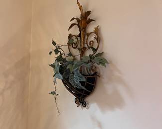 lovely wall art throughout