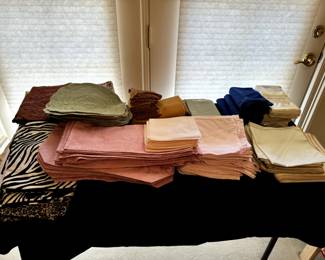 Placemats, napkins