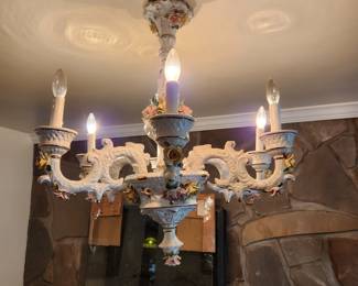 Capodiamonte chandelier