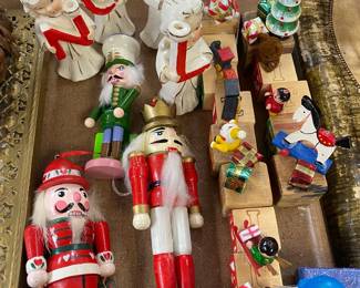 Nutcrackers, Vintage NOEL, Christmas Blocks