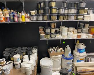 Small size jars of plaster from Faux Effects, Venetian, Aquastone, Domingue, Coat, and more