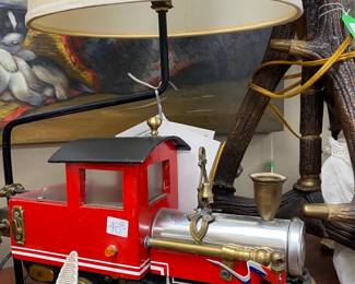 Train Engine table lamp