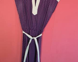 Very cute vintage dress