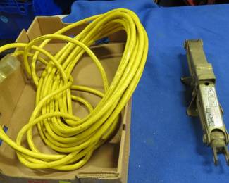 Lot 357. Extension cord and scissors jack