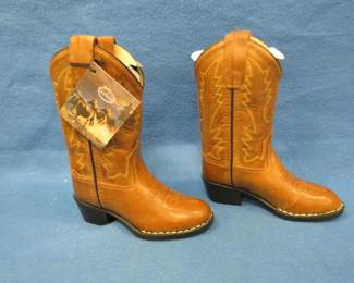 Lot 244. New in the box "Old West" brand cowboy boots. Child's size 9.