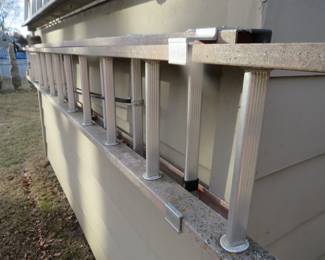 Lot 216. Extension ladder