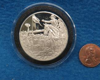 Lot 452. 1977 Postmasters of America sterling silver medallion. 24.0 grams. Tax exempt.