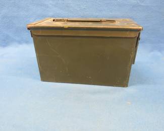 Lot 442. Metal utility box with locking lid. 11" x 7 1/4" x 6"