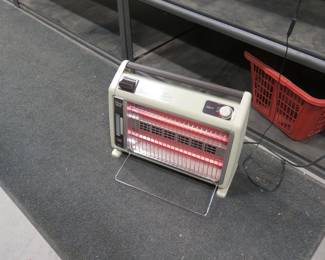 Lot 265. Electric Robeson heater - Works
