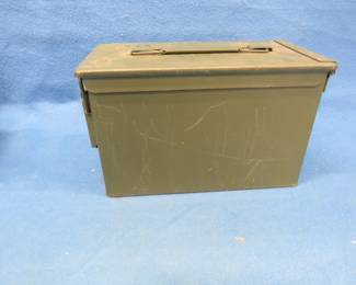 Lot 441. Metal utility box with locking lid. 11" x 7 1/4" x 6"