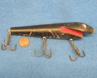 Lot 143. Fudally 6" Reef Hawg