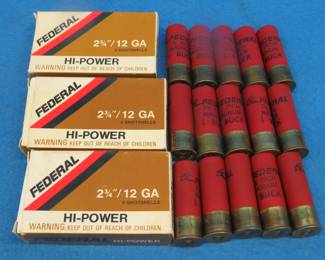 Lot 52. Federal 12-gauge {#}1 buckshot. 2 3/4" magnum. 15 total rounds.