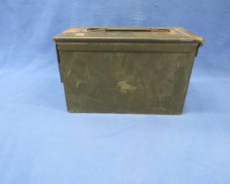 Lot 478. Ammo box with locking lid. 11" x 7 1/4" x 6"