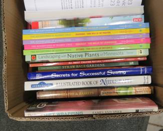 Lot 252. Miscellaneous how-to books