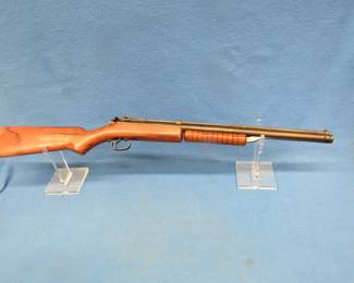 Lot 131. Benjamin Franklin Model 312 .22 cal. pump air rifle SN H355990. Has compression , but will not fire