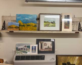 Original art & cute door shelf