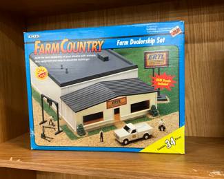ERTL Farm Country Toy Farm Dealership 34 pc Set