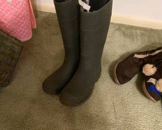 Ladies rubber boots