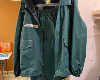 Size Large Columbia wet gear