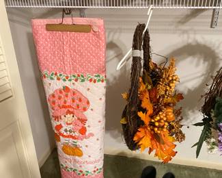 Quilt & shoes