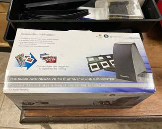 Basement - Hammacher Schlemmer “Slide & Negative to Digital picture converter”