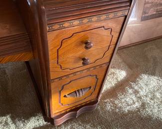 Right side of dresser