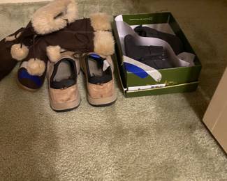 Ladies shoes