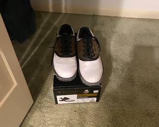 Golf shoes (men’s)