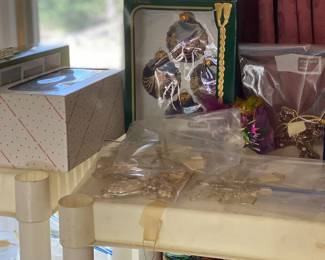 MardiGras items