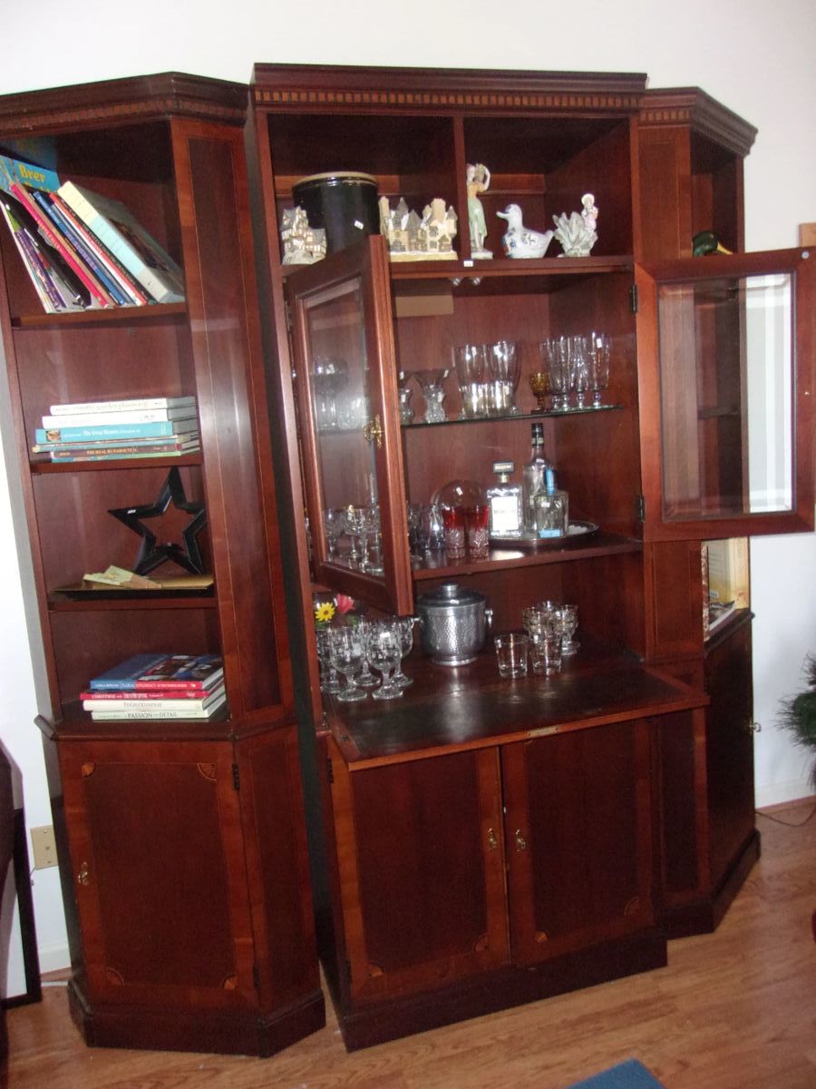 Large Bar w/Book Cases on Each End