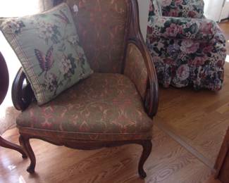 Antique Chair w/Queen Anne Legs