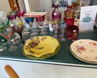 Glass Sets, Plates