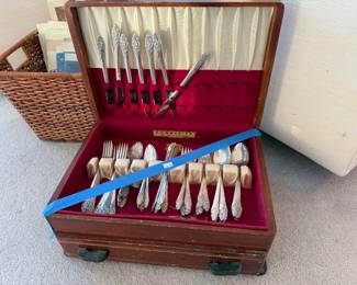 Silverware Set
