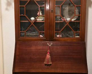 Mahogany Drop Front Secretary D4sk